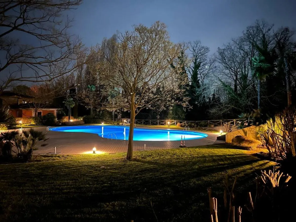 New Garda Golf Villa With Pool And Private Garden Polpenazze del Garda